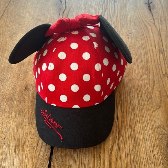 Minnie Mouse Black and Red Polka Dot Hat - Picture 2 of 4